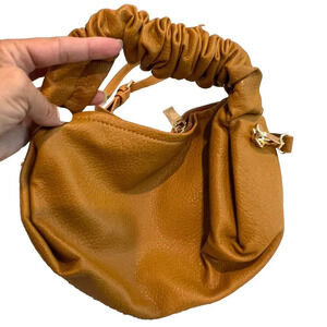 Calin Collection Vegan Tan Zip Handbag Zip Detachable Strap Wrinkled Handle NWT